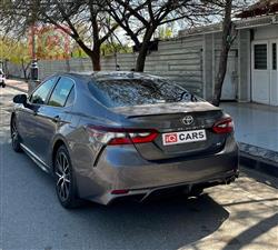 تويوتا كامري